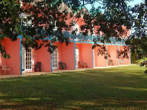 Canoe Bay Beach Resort Lowlands