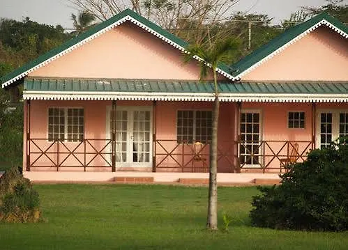 Canoe Bay Beach Resort Lowlands 2*,  Trinidad och Tobago